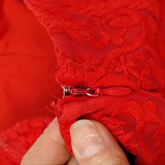 Forever 21 Contemporary Red Lace Strapless Dress Size Medium - Picture 6 of 10